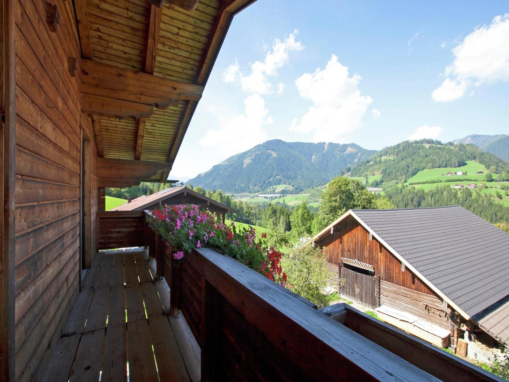 Charming Holiday Home In H Ttau With Barbecue Hüttau Extérieur photo